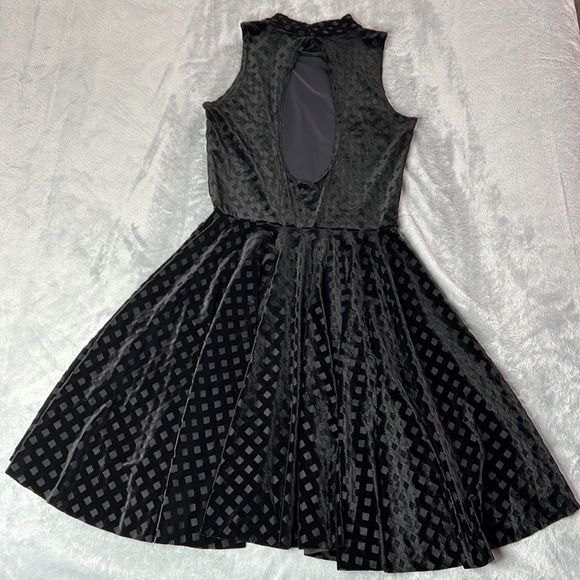 Blackmilk Burned Diamond Date Night Dress ~ LIMITED Black Size Large - Picture 10 of 16